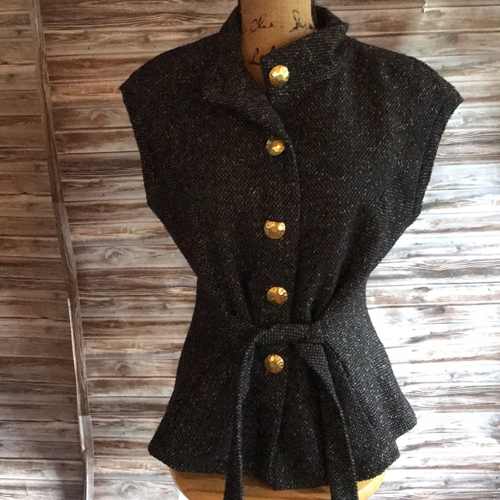 Cabi Vest.  JU63